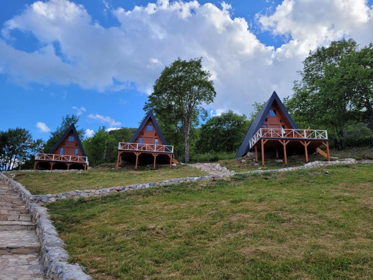 Koliba Umoljani Guest House Exterior photo